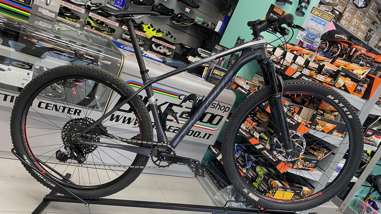 bbici-usata-mtb-merida
